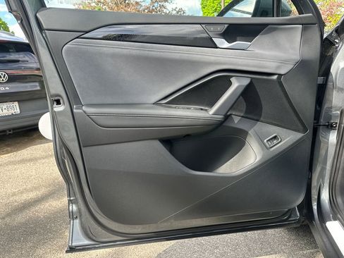 New 2026 Volkswagen Tiguan SE AWD/4WD image 5