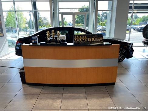 Certified 2024 Mercedes-Benz CLE 300 4MATIC Coupe image 29