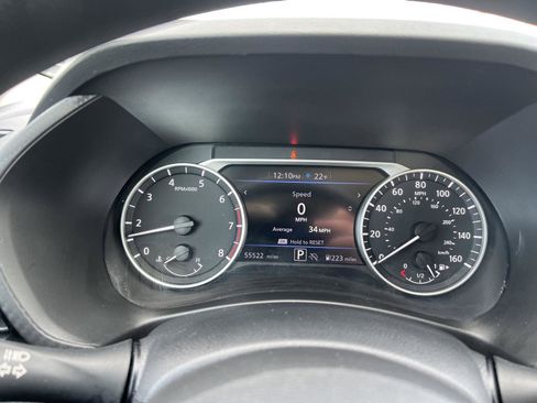 Used 2024 Nissan Sentra SV image 17