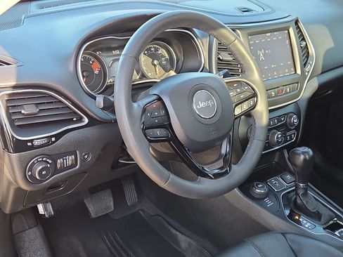 Used 2023 Jeep Cherokee Altitude Lux w/ Lux Elite Package AWD/4WD image 10