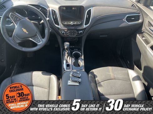 Used 2023 Chevrolet Equinox Premier AWD/4WD image 10