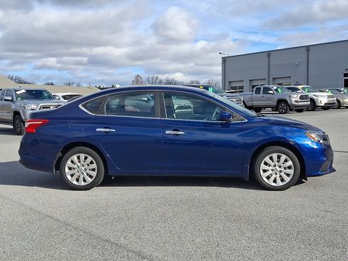 Used 2017 Nissan Sentra SV image 7