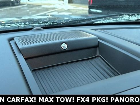 Used 2019 Ford F150 Platinum w/ Equipment Group 701A Luxury image 17