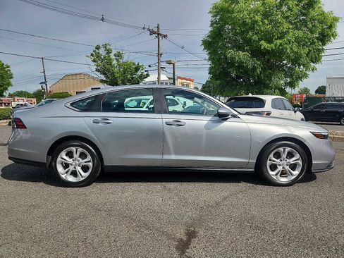 Certified 2024 Honda Accord LX image 7