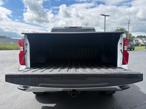 Used 2023 Chevrolet Silverado 1500 LT w/ Protection Package AWD/4WD image 13