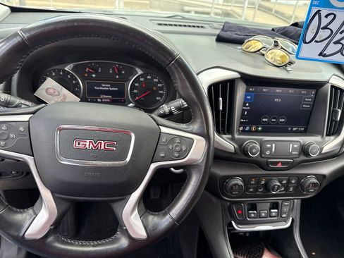 Used 2020 GMC Terrain SLT FWD image 13