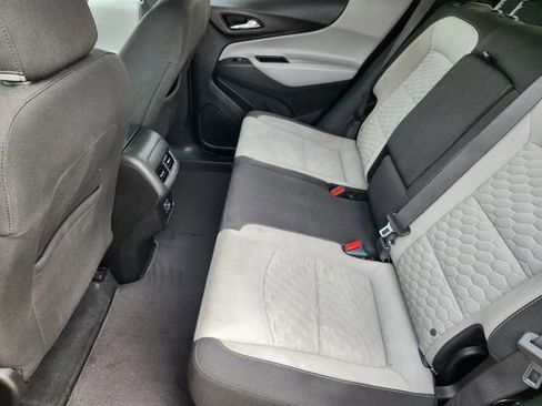 Used 2021 Chevrolet Equinox LT w/ LPO, Floor Liner Package FWD image 31
