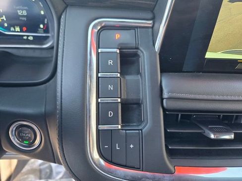 Used 2024 Chevrolet Tahoe LT AWD/4WD image 18