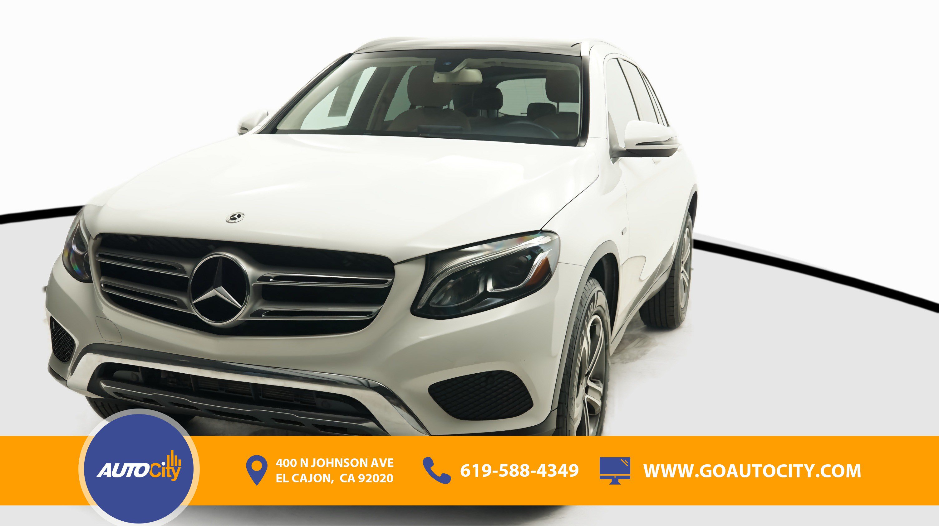 Used 2019 Mercedes-Benz GLC 350e 4MATIC image 1