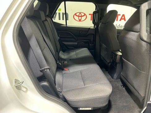 Used 2025 Toyota 4Runner SR5 image 16