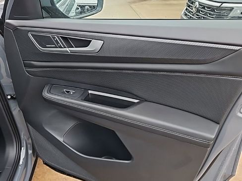 New 2026 Volkswagen Atlas Cross Sport SEL Premium R-Line image 11