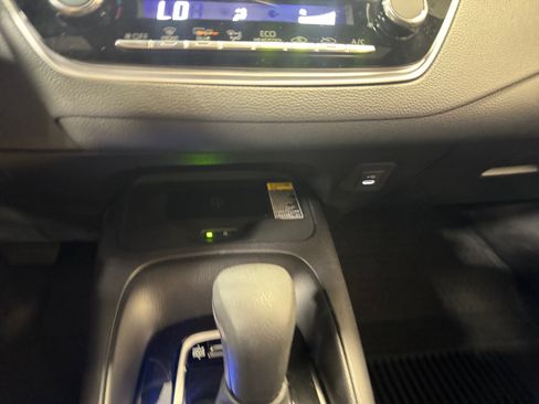 Certified 2026 Toyota Corolla SE w/ SE Package FWD image 12