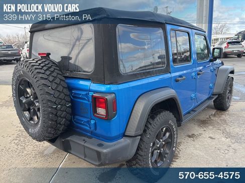 Used 2023 Jeep Wrangler Willys image 6