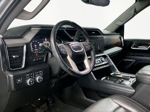 Used 2024 GMC Sierra 2500 Denali w/ Technology Package image 19