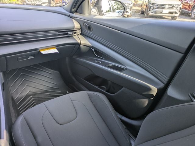 Certified 2026 Hyundai Elantra Sport FWD image 16