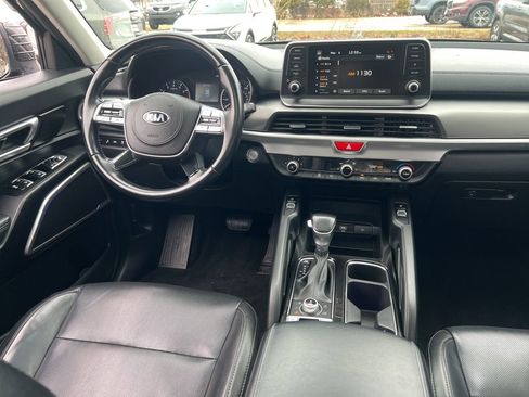 Certified 2020 Kia Telluride S image 18