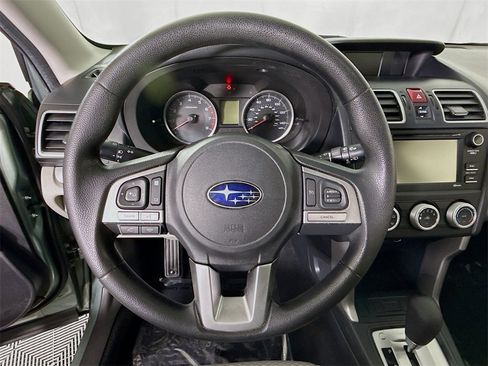 Used 2018 Subaru Forester 2.5i w/ Alloy Wheel Package image 18