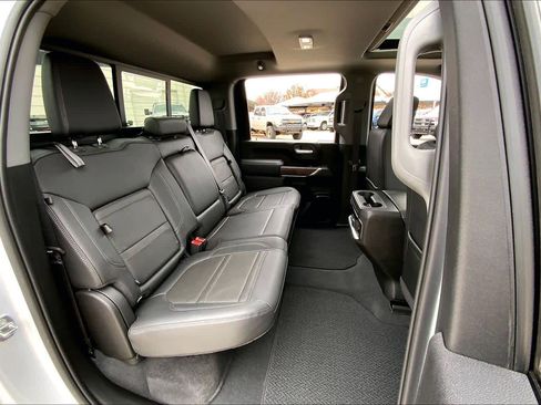 Used 2022 GMC Sierra 3500 Denali image 18