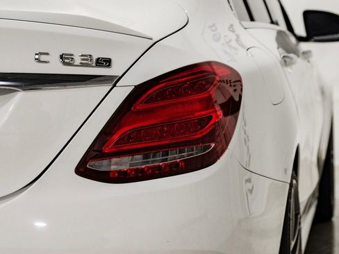 Used 2015 Mercedes-Benz C 63 AMG S image 44