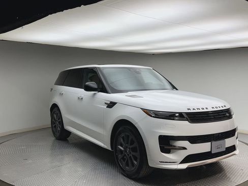 Certified 2025 Land Rover Range Rover Sport Dynamic SE AWD/4WD image 8