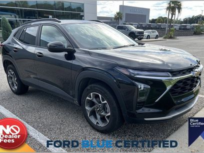 Used 2025 Chevrolet Trax LT