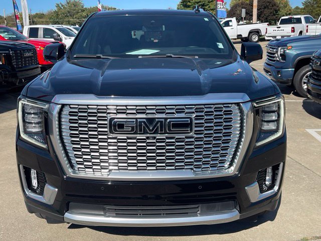 Used 2023 GMC Yukon XL Denali AWD/4WD image 5