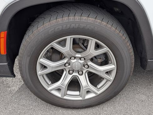 Used 2022 Jeep Wagoneer Series II image 27