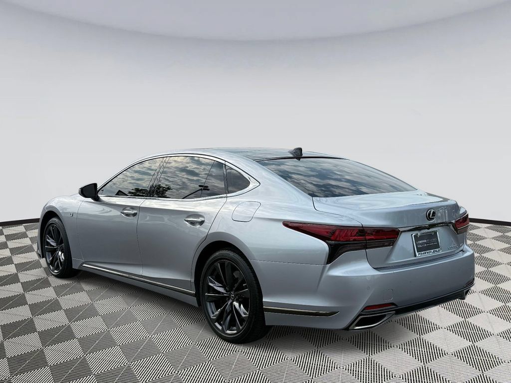 Used 2022 Lexus LS 500 F Sport w/ Accessory Package (Z2) AWD/4WD image 4