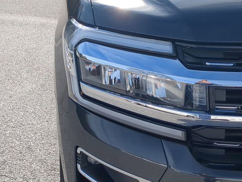 Certified 2023 Ford Expedition Limited image 8