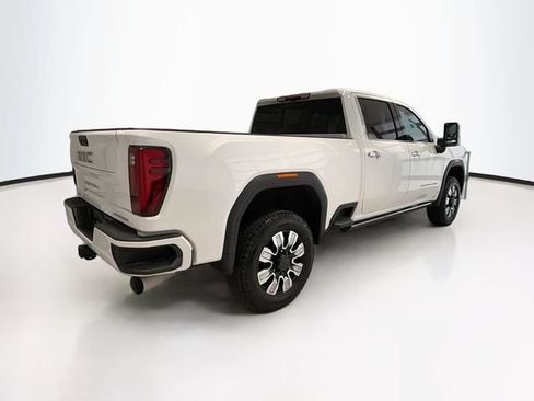 Used 2025 GMC Sierra 3500 Denali w/ Denali Reserve Package AWD/4WD image 7