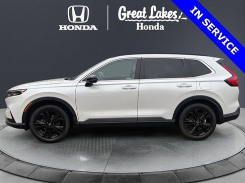 Used 2024 Honda CR-V Sport Touring image 3