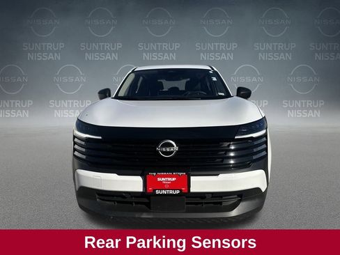 Used 2025 Nissan Kicks S image 10