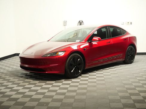 Used 2026 Tesla Model 3 AWD/4WD image 4