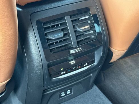 Used 2023 BMW X3 sDrive30i w/ Premium Package image 13