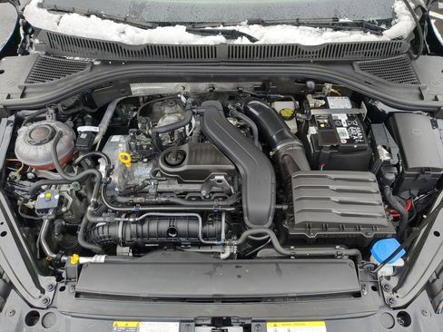 Used 2025 Volkswagen Jetta Sport image 31