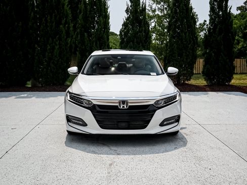 Used 2020 Honda Accord EX-L image 3