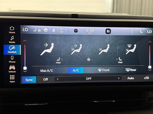 Used 2024 Jeep Wrangler Unlimited AWD/4WD image 32