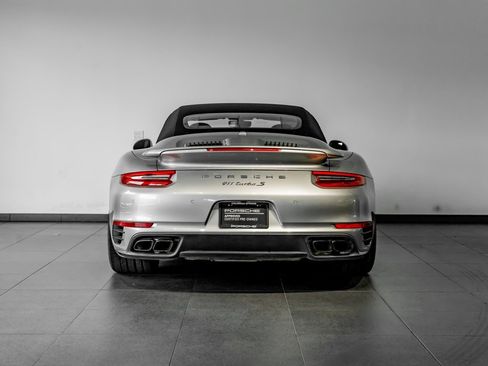 Used 2019 Porsche 911 Turbo S image 6