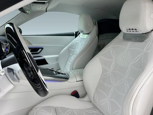 Used 2026 Mercedes-Benz Maybach SL 680 image 19