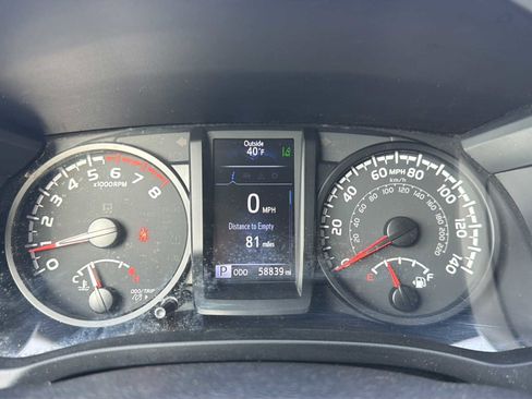 Used 2021 Toyota Tacoma SR image 13