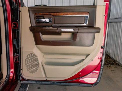 Used 2018 RAM 2500 Longhorn w/ Convenience Group AWD/4WD image 47