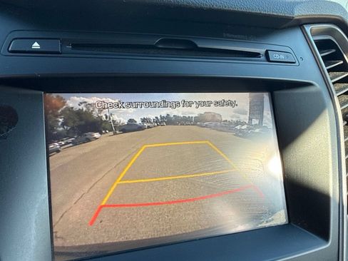 Used 2017 Hyundai Santa Fe Sport AWD/4WD image 6