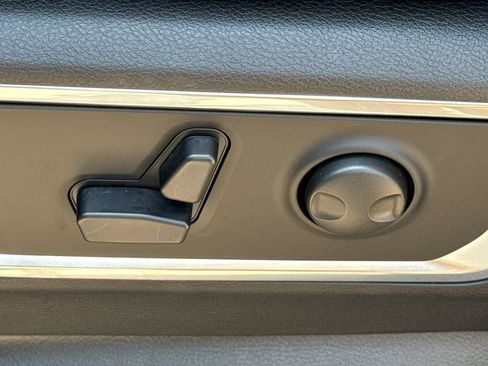 New 2026 RAM 1500 Laramie w/ Night Edition AWD/4WD image 22