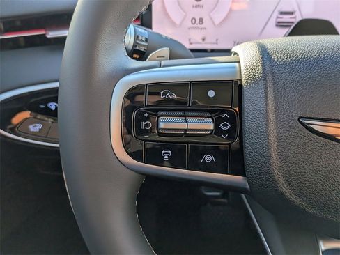 New 2026 Genesis GV70 2.5T image 16