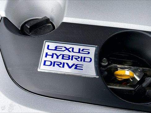 Used 2021 Lexus UX 250h image 33