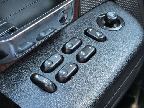 Used 2005 Ford F150 Lariat image 20