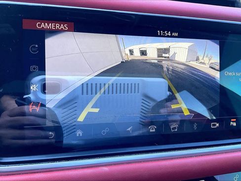 Used 2019 Land Rover Range Rover Sport HSE Dynamic image 26