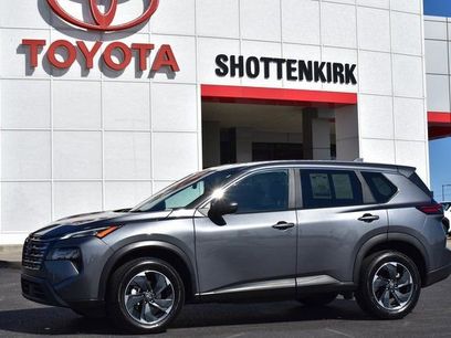 Used 2024 Nissan Rogue SV