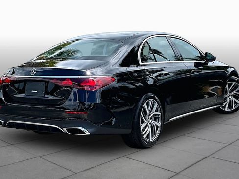 Used 2025 Mercedes-Benz E 350 Sedan image 13