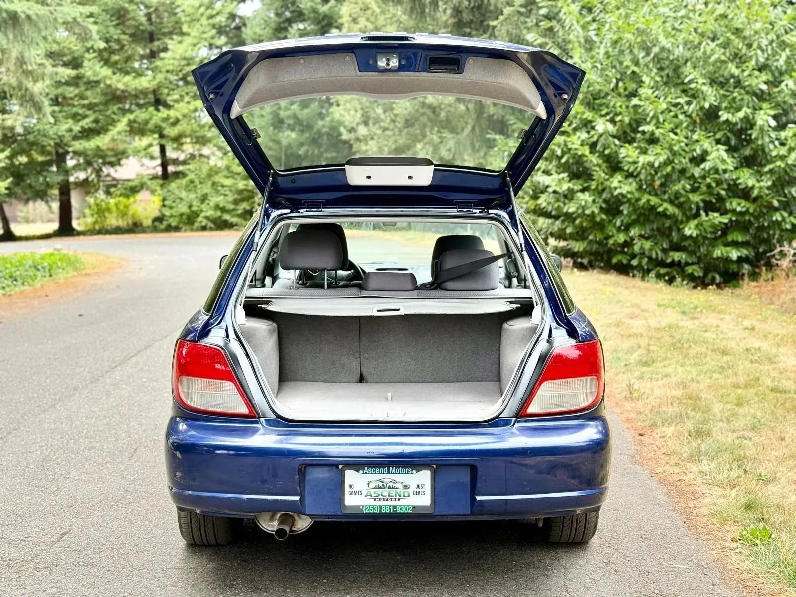 Used 2003 Subaru Impreza TS AWD/4WD image 16